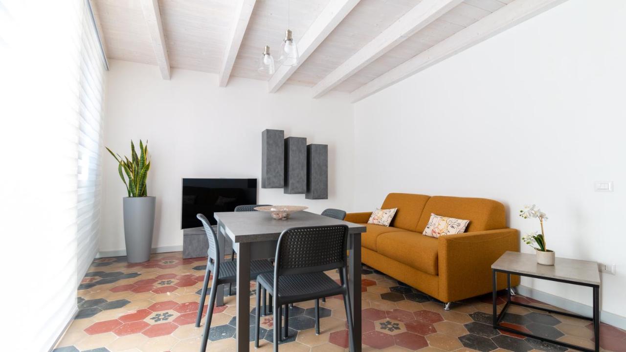 Sardinianworld - Xenia Boutique Apartment โอริสตาโน ภายนอก รูปภาพ