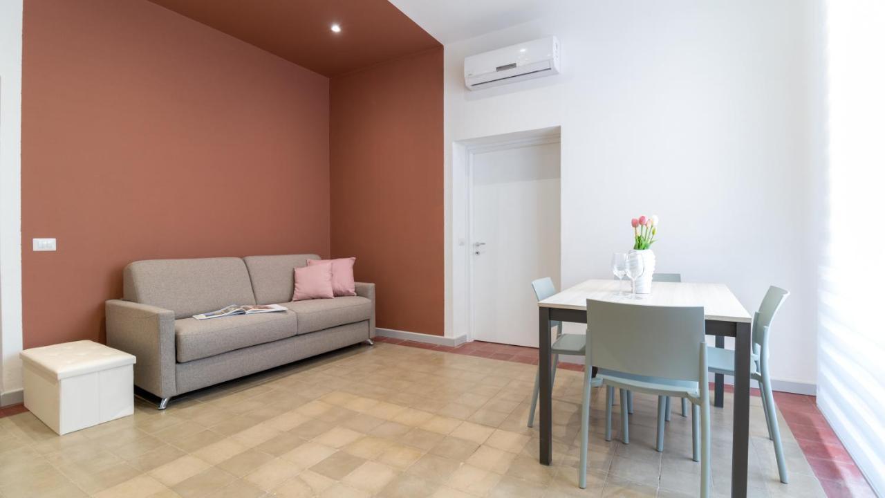 Sardinianworld - Xenia Boutique Apartment โอริสตาโน ภายนอก รูปภาพ