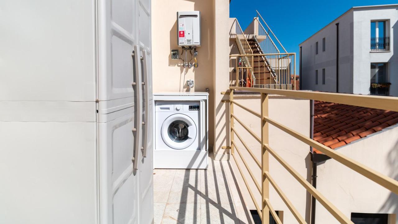 Sardinianworld - Xenia Boutique Apartment โอริสตาโน ภายนอก รูปภาพ