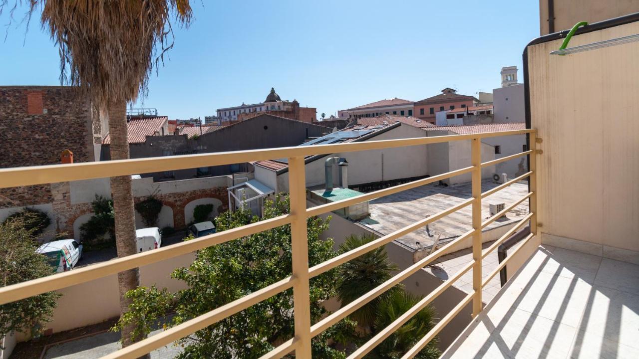 Sardinianworld - Xenia Boutique Apartment โอริสตาโน ภายนอก รูปภาพ
