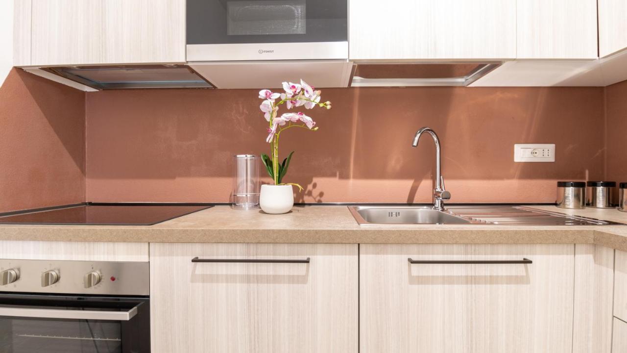 Sardinianworld - Xenia Boutique Apartment โอริสตาโน ภายนอก รูปภาพ