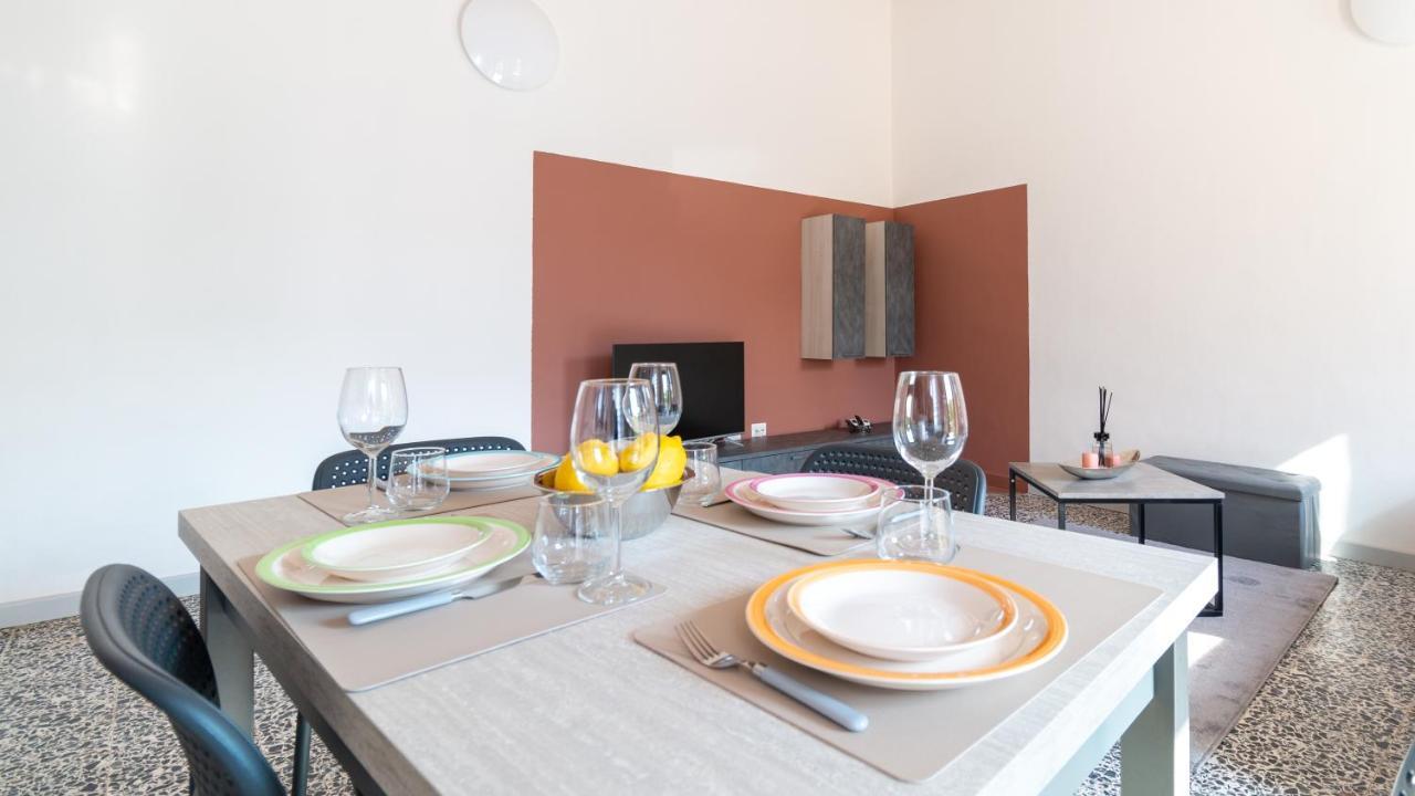 Sardinianworld - Xenia Boutique Apartment โอริสตาโน ภายนอก รูปภาพ