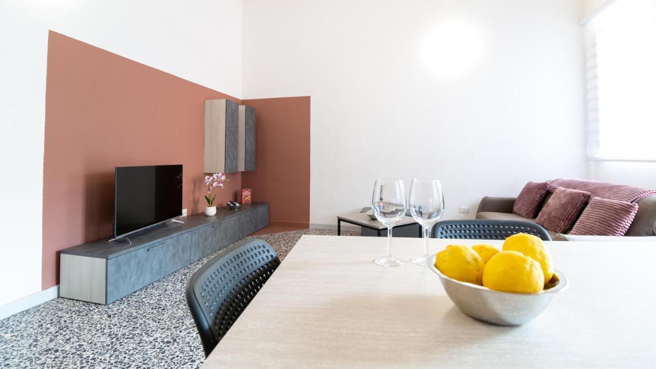Sardinianworld - Xenia Boutique Apartment โอริสตาโน ภายนอก รูปภาพ