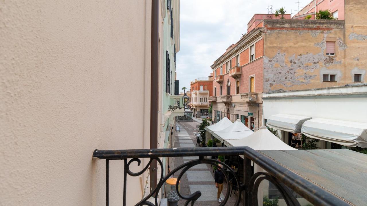 Sardinianworld - Xenia Boutique Apartment โอริสตาโน ภายนอก รูปภาพ