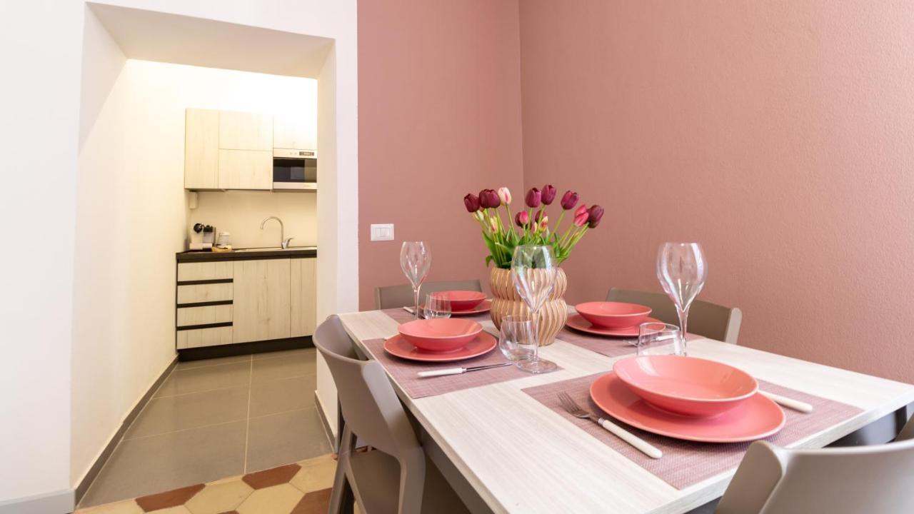Sardinianworld - Xenia Boutique Apartment โอริสตาโน ภายนอก รูปภาพ